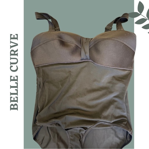 Belle Curve Women's Black One Piece
Swimsuit Padded Bra Size 18 - Picture 8 of 9